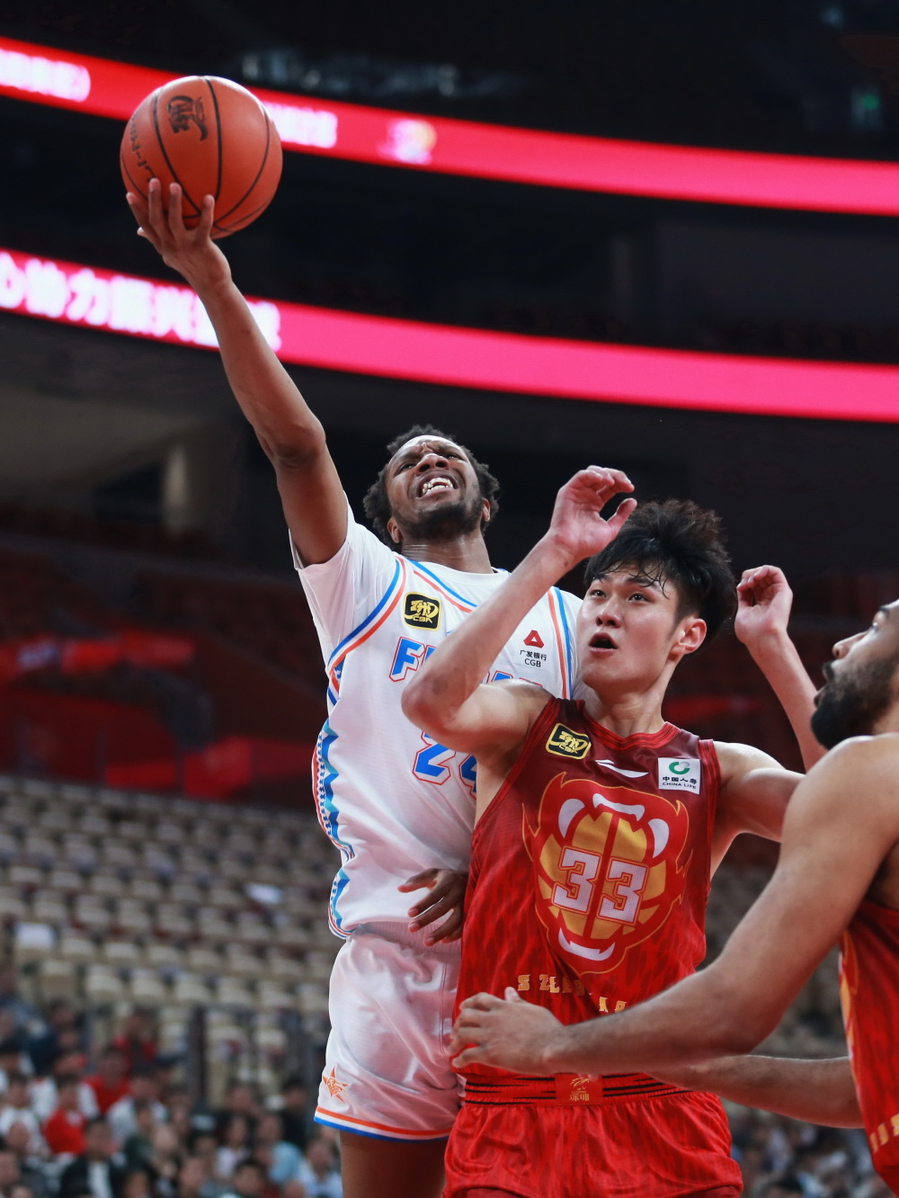 九游体育下载-关于国际比赛日CBA常规赛焦点战；深圳男篮绝杀压哨；气氛紧张；球队文化再被提及的信息