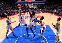 九游体育入口-底特律活塞训练开放日，集结日状态回暖引欢呼，社区盾在即，控场能力受关注的简单介绍